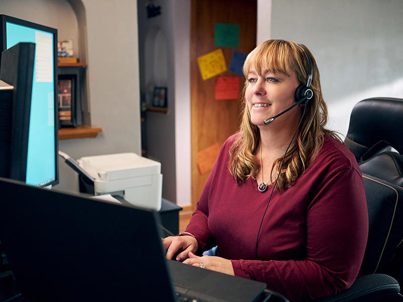 NM Callcenter Dawn A 4877 Lowres