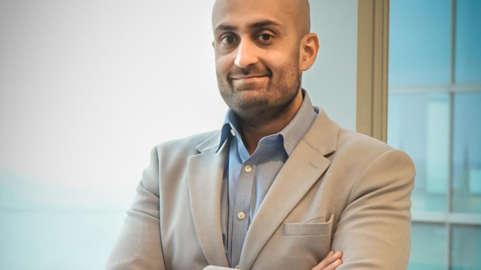 Ahmed Headshot 2 (1) (1)