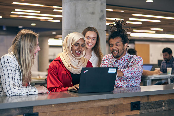 NM Interns Campusinside Group A 3378 1000X672