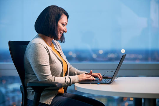 NM Campus Sandi 0227 900X600